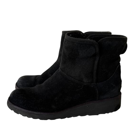 UGG Kristin Black Suede Boots size 9 - Picture 1 of 12